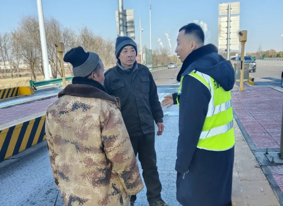 女人与公狍交酡女免费