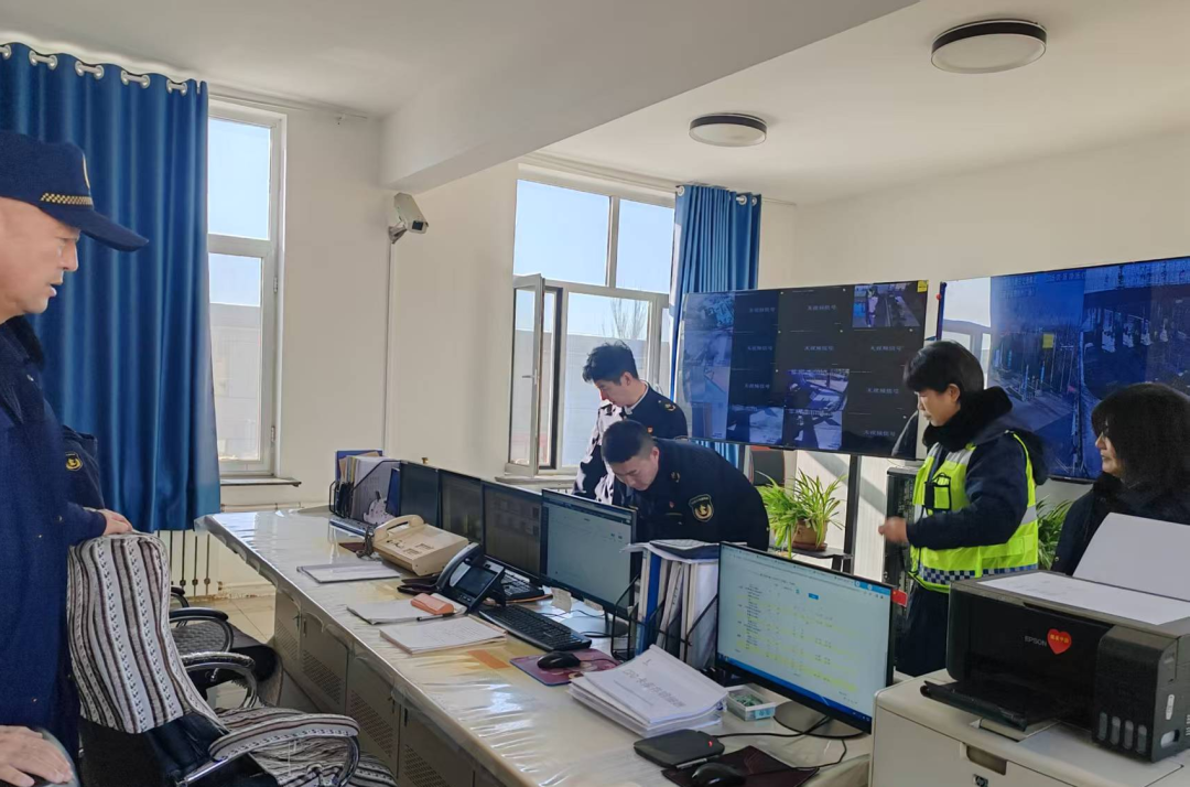 女人与公狍交酡女免费