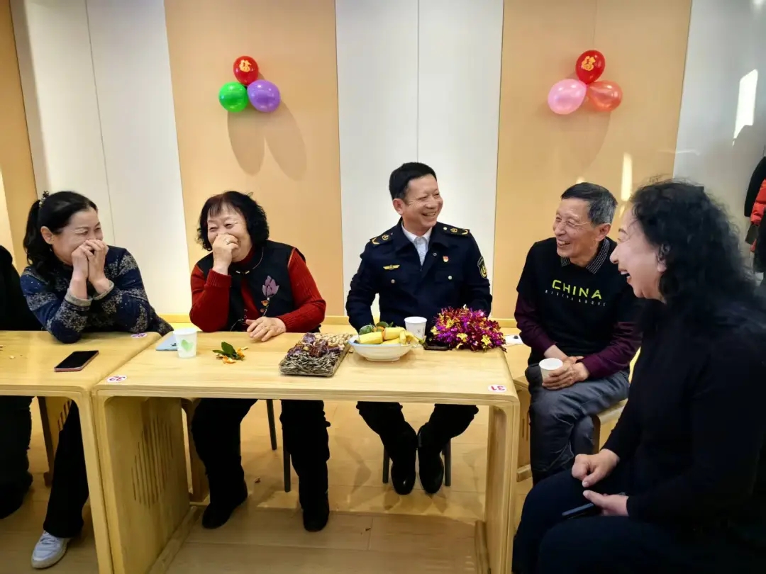 女人与公狍交酡女免费