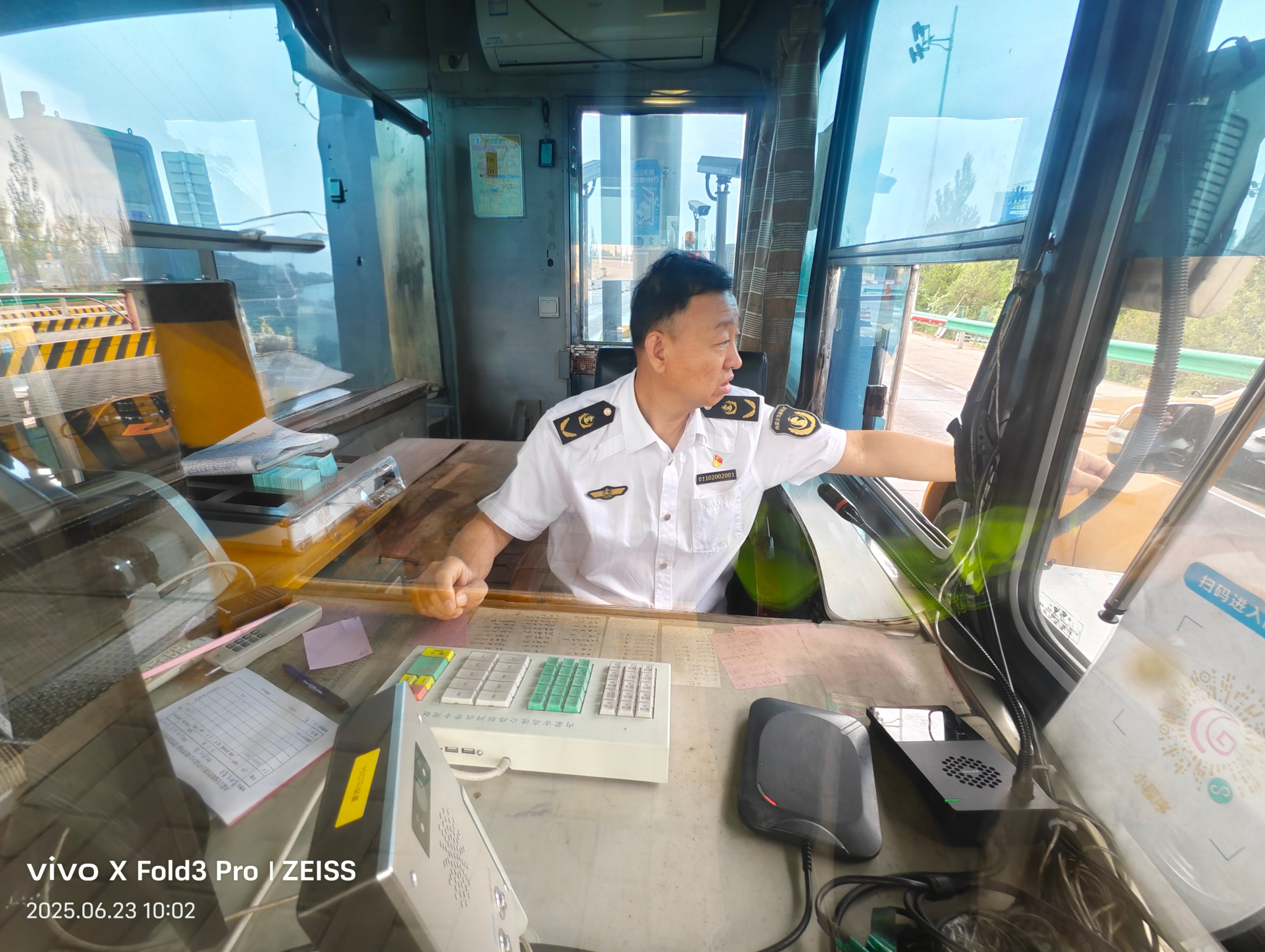 女人与公狍交酡女免费