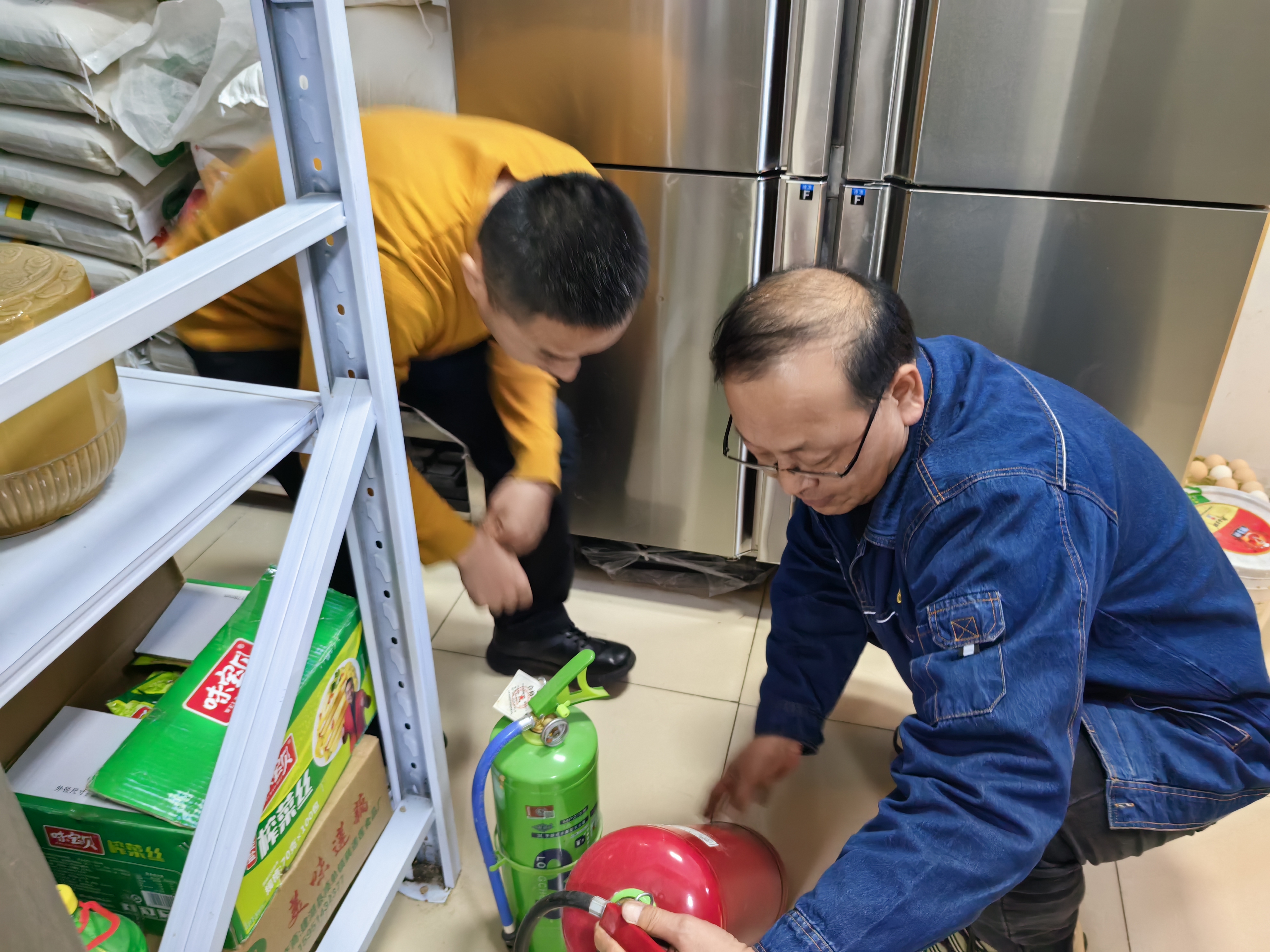 女人与公狍交酡女免费