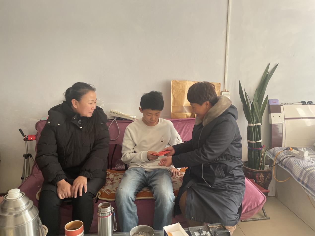 女人与公狍交酡女免费