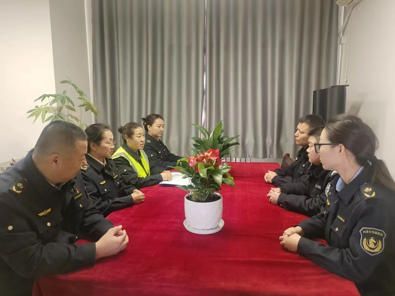 女人与公狍交酡女免费