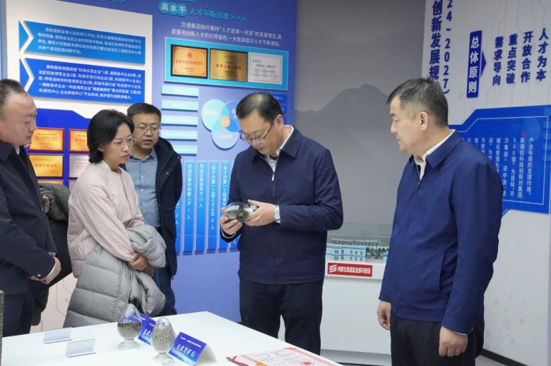 女人与公狍交酡女免费