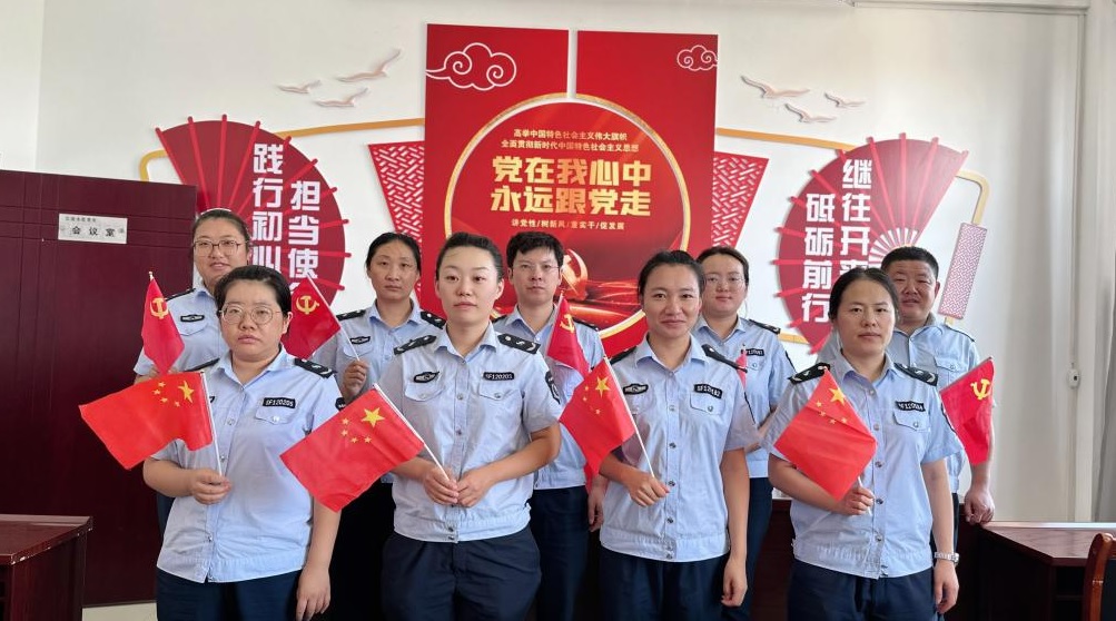 女人与公狍交酡女免费