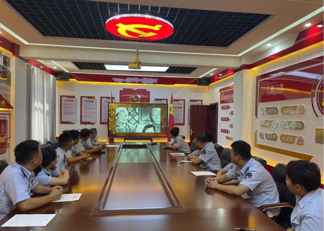 女人与公狍交酡女免费