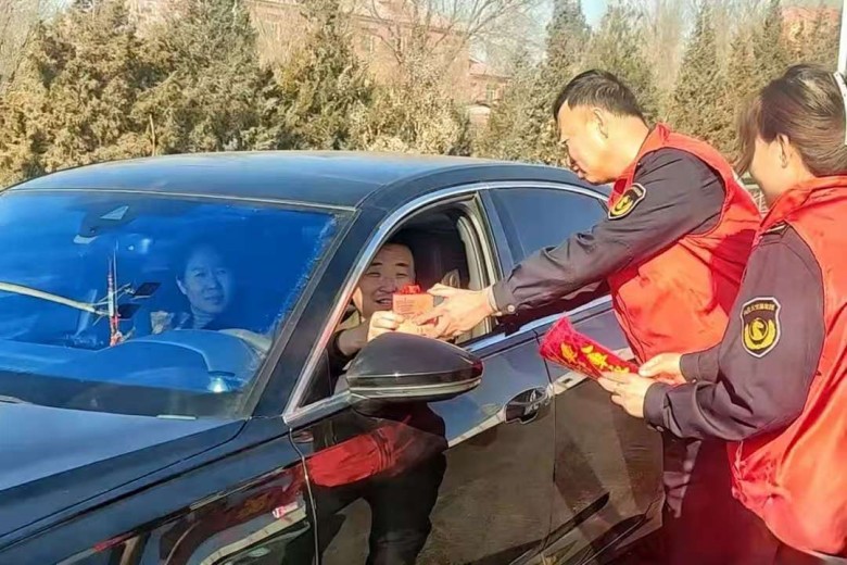 女人与公狍交酡女免费