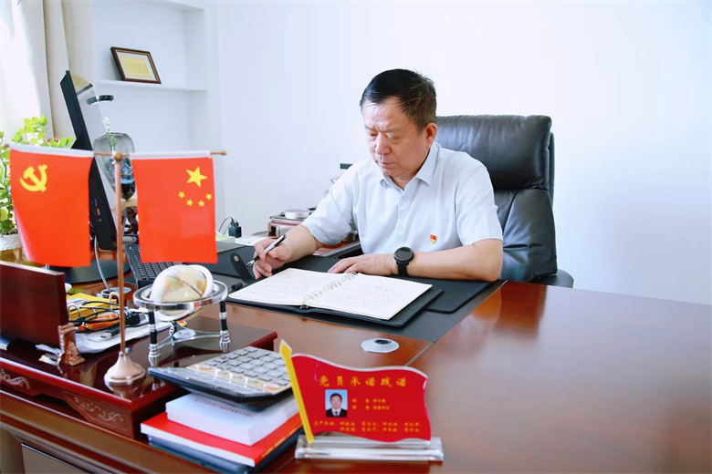 女人与公狍交酡女免费