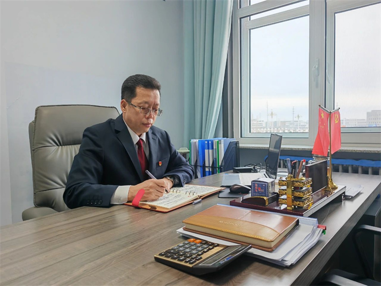 女人与公狍交酡女免费