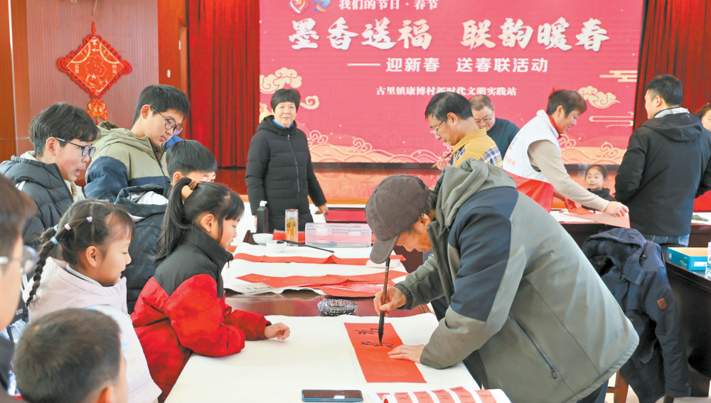 女人与公狍交酡女免费