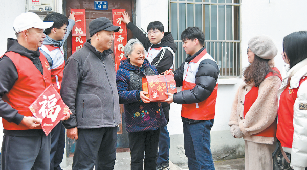 女人与公狍交酡女免费