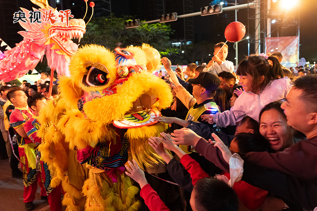 女人与公狍交酡女免费