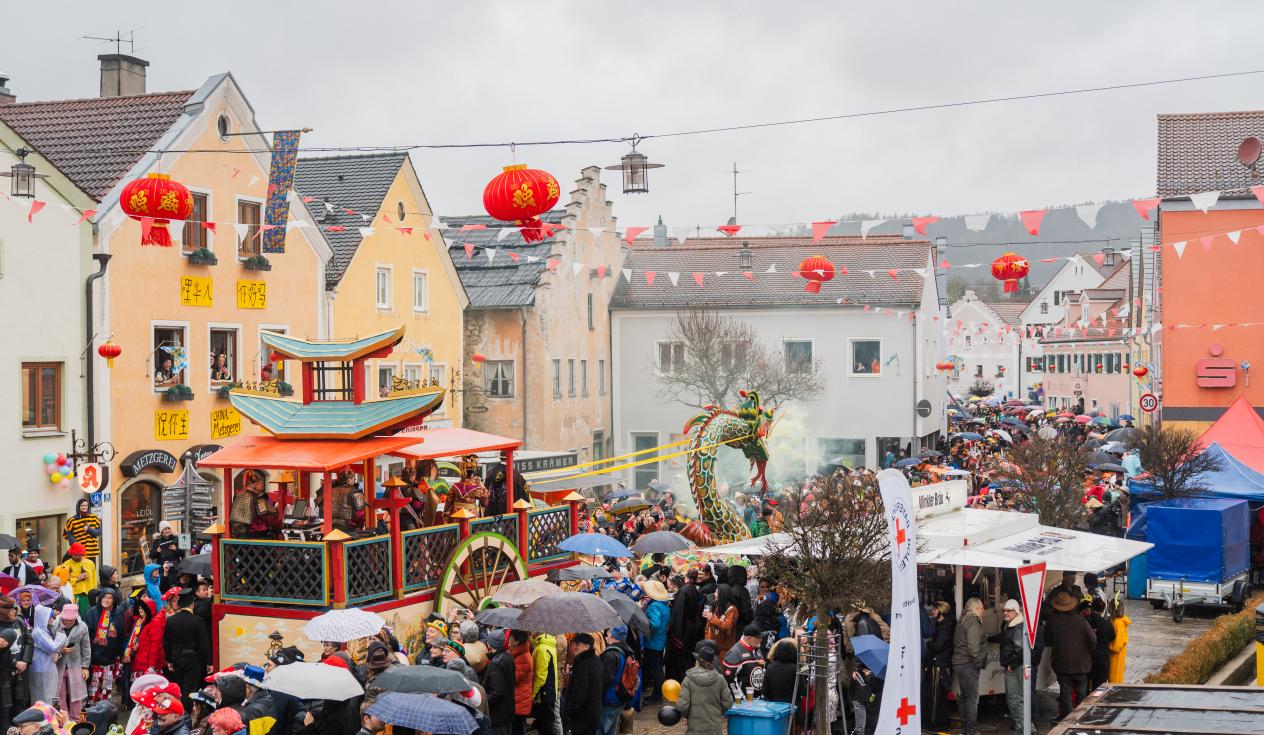 2026年迪特福特“中国狂欢节”现场氛围热烈。