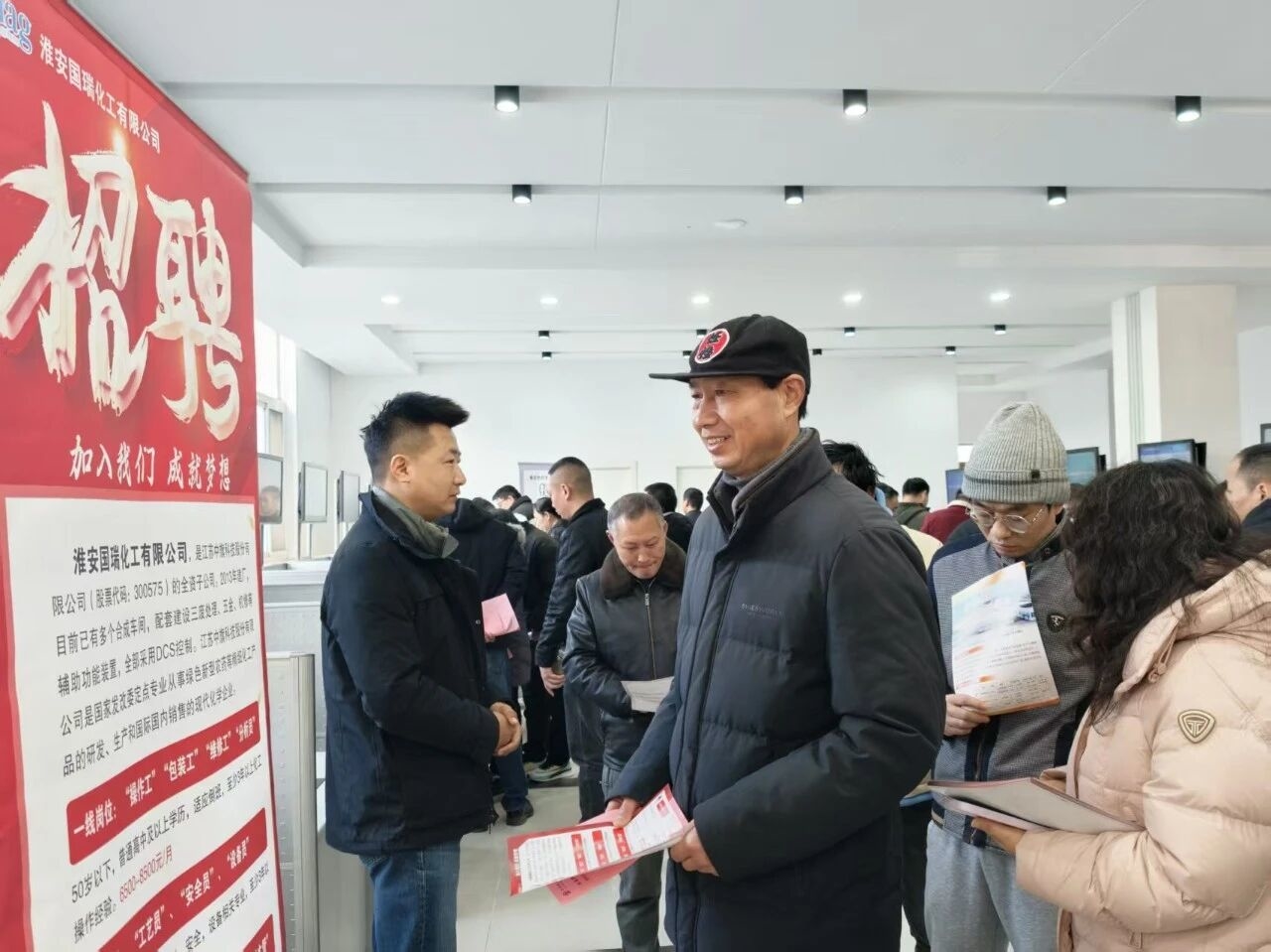 女人与公狍交酡女免费