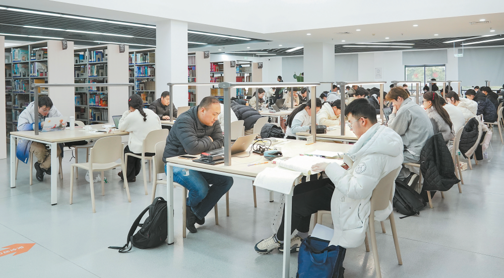 女人与公狍交酡女免费