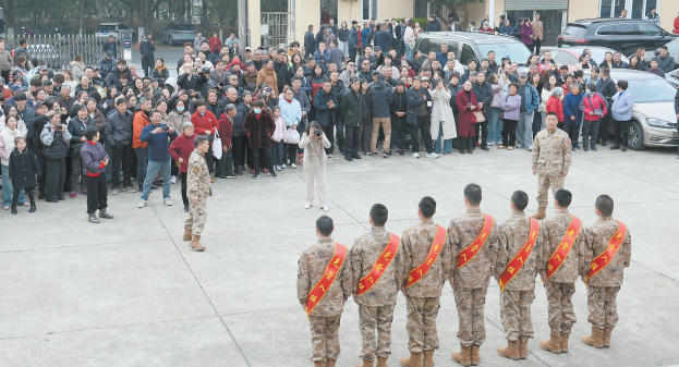 女人与公狍交酡女免费