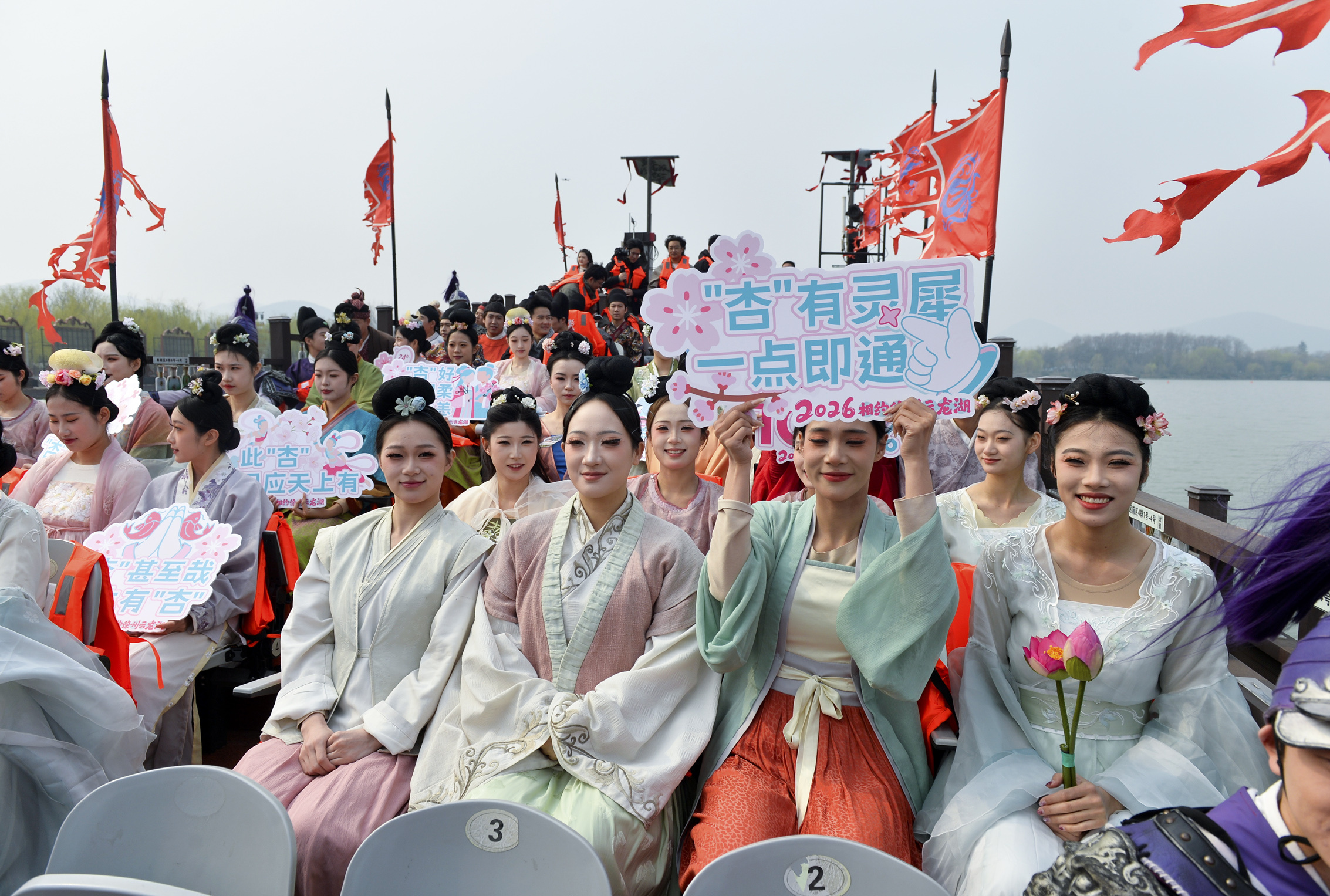 女人与公狍交酡女免费