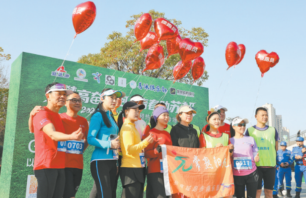 女人与公狍交酡女免费