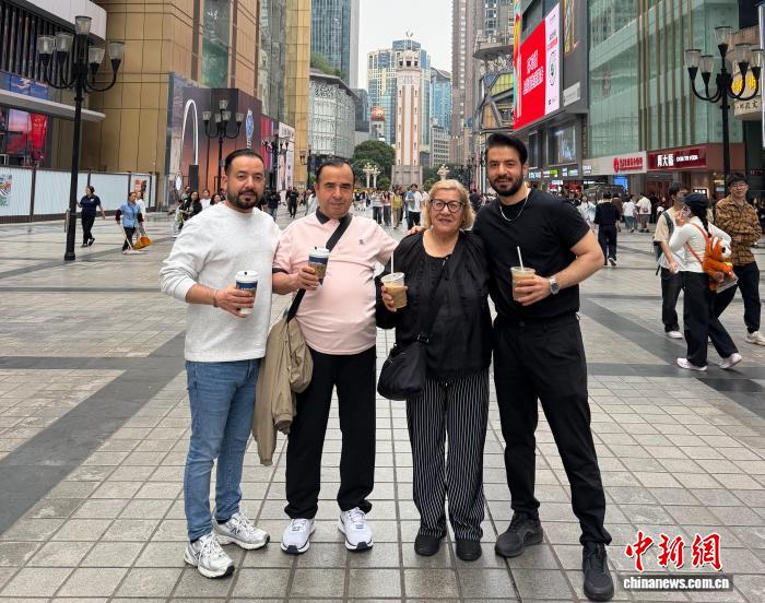 女人与公狍交酡女免费