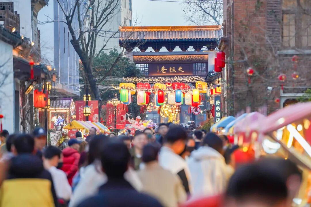 女人与公狍交酡女免费