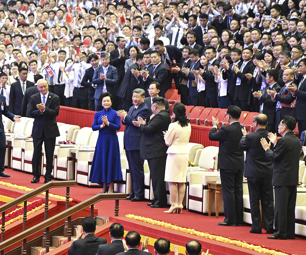 女人与公狍交酡女免费