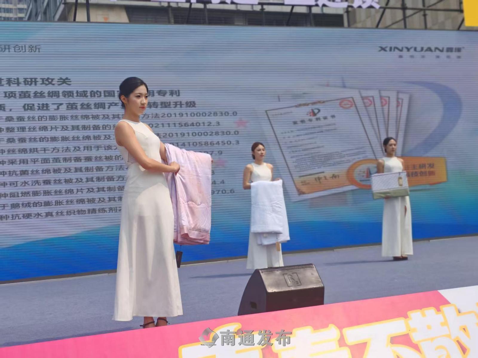 女人与公狍交酡女免费