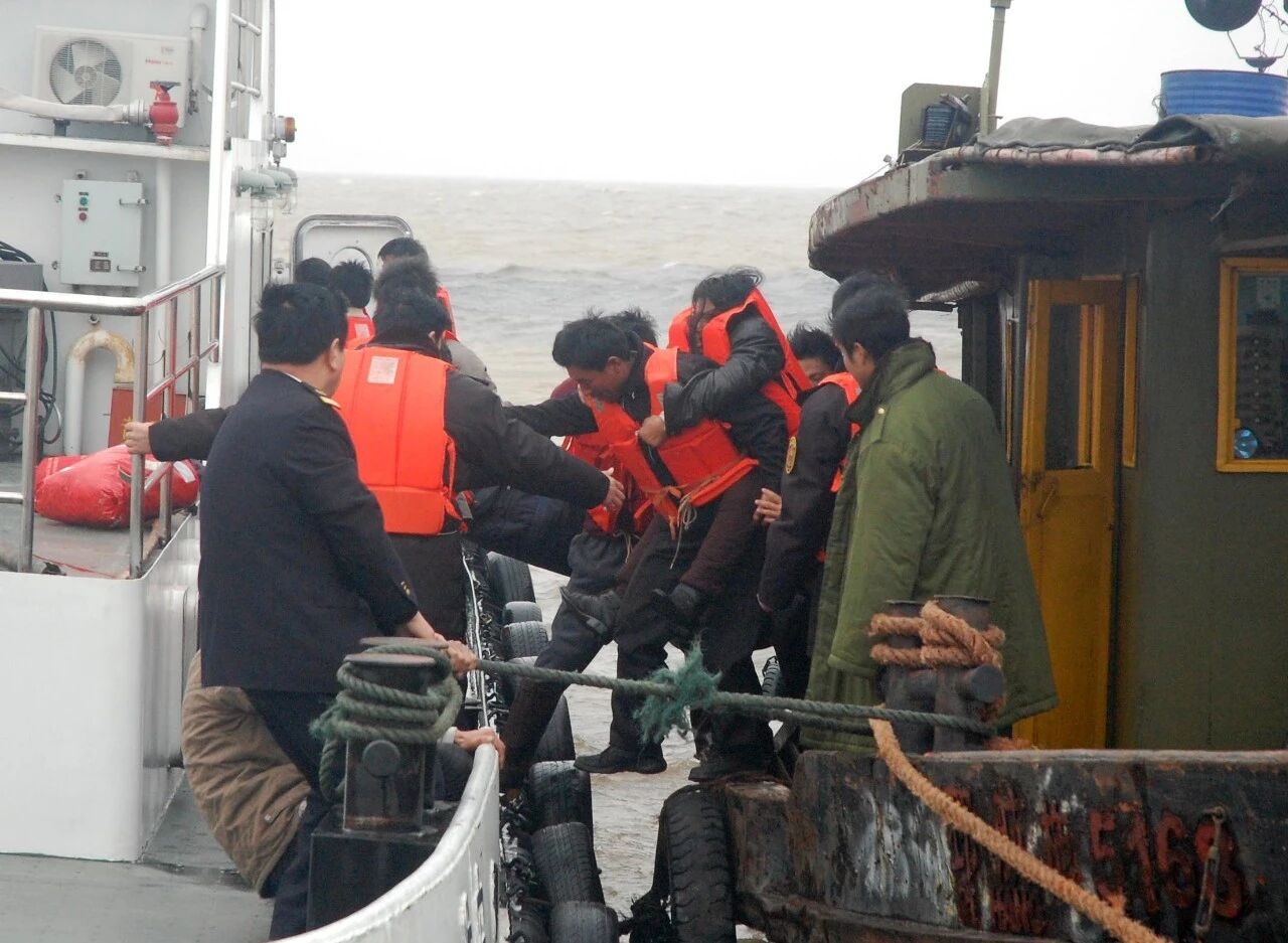 女人与公狍交酡女免费