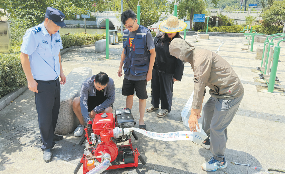 女人与公狍交酡女免费