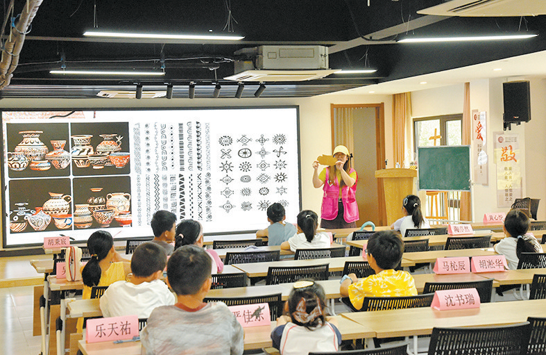 女人与公狍交酡女免费